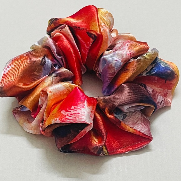 Accessories - Multicolour scrunchie
